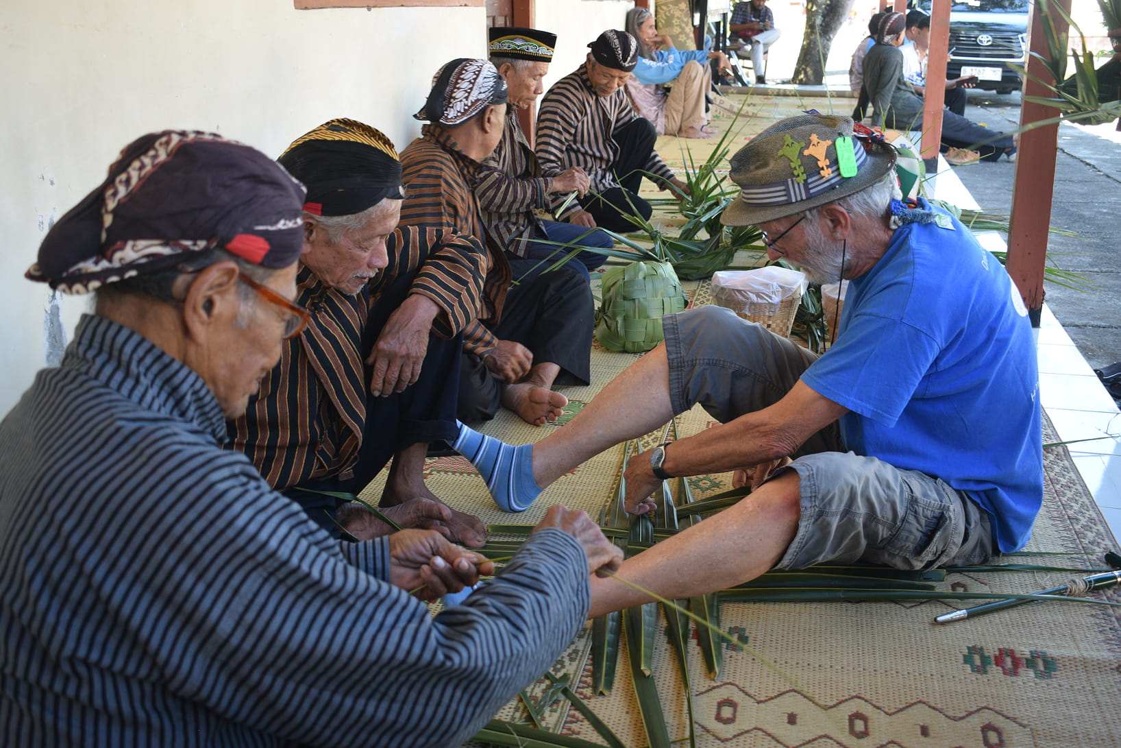 Desa di balik awan